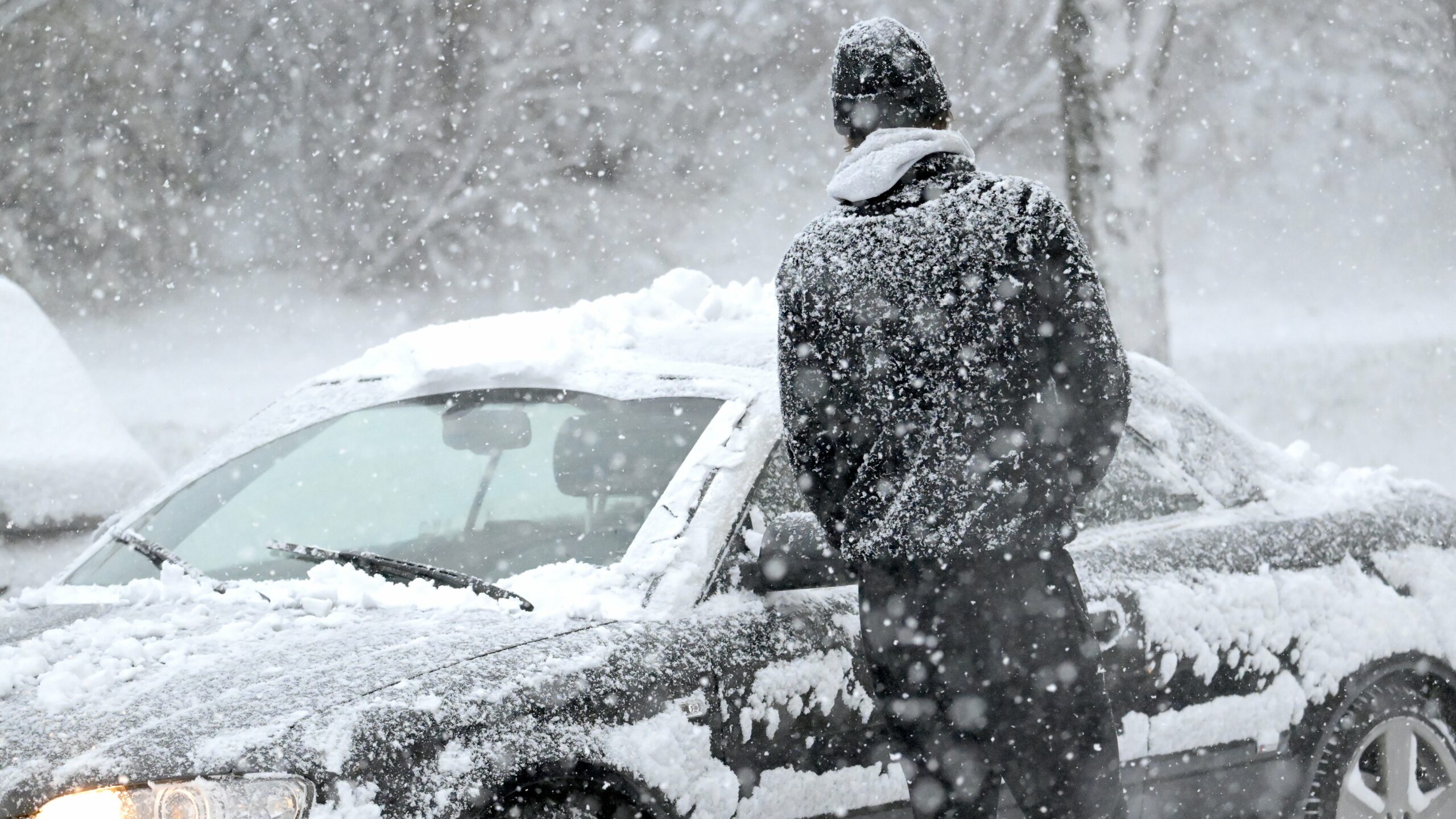 Varnar för kraftigt snöfall